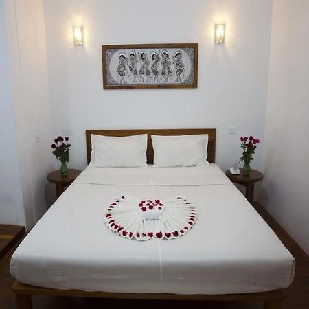 New Wave 1 Guesthouse Баган Экстерьер фото